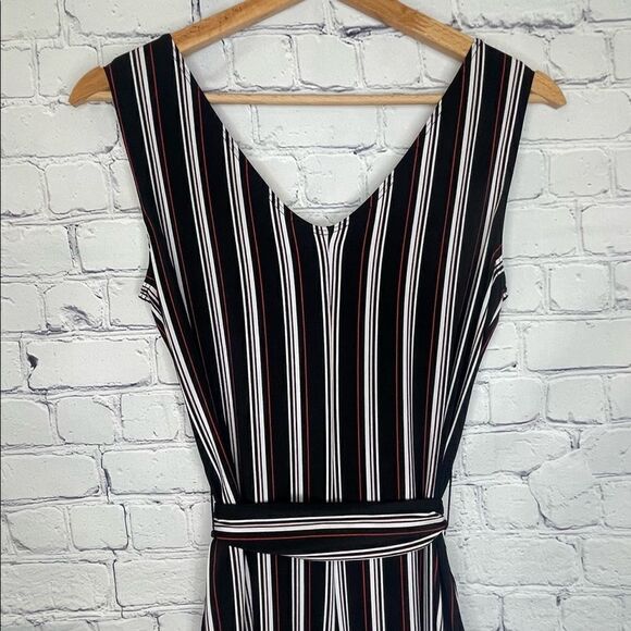 Max Studio Jumpsuit - Picture 5 of 7